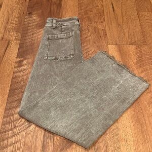 Robertson & Rodeo Woman’s Acid Wash Wide Leg Jeans Size S